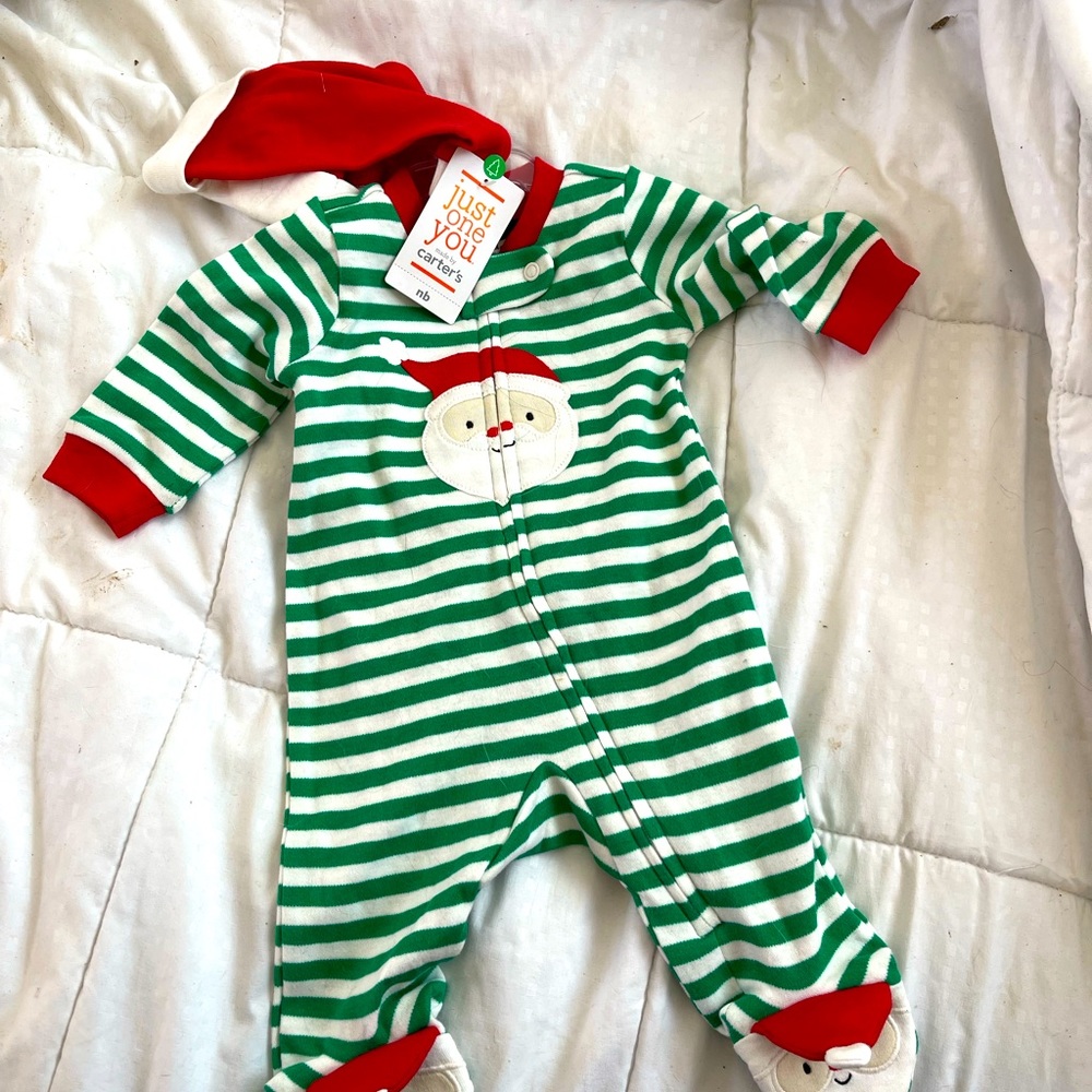 Christmas onesie for newborn, NWT